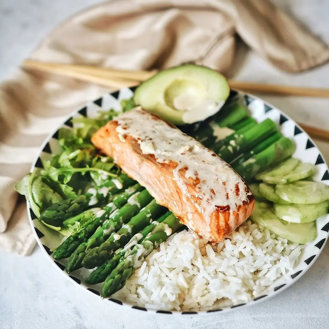 Baked Salmon Bowl With Asparagus