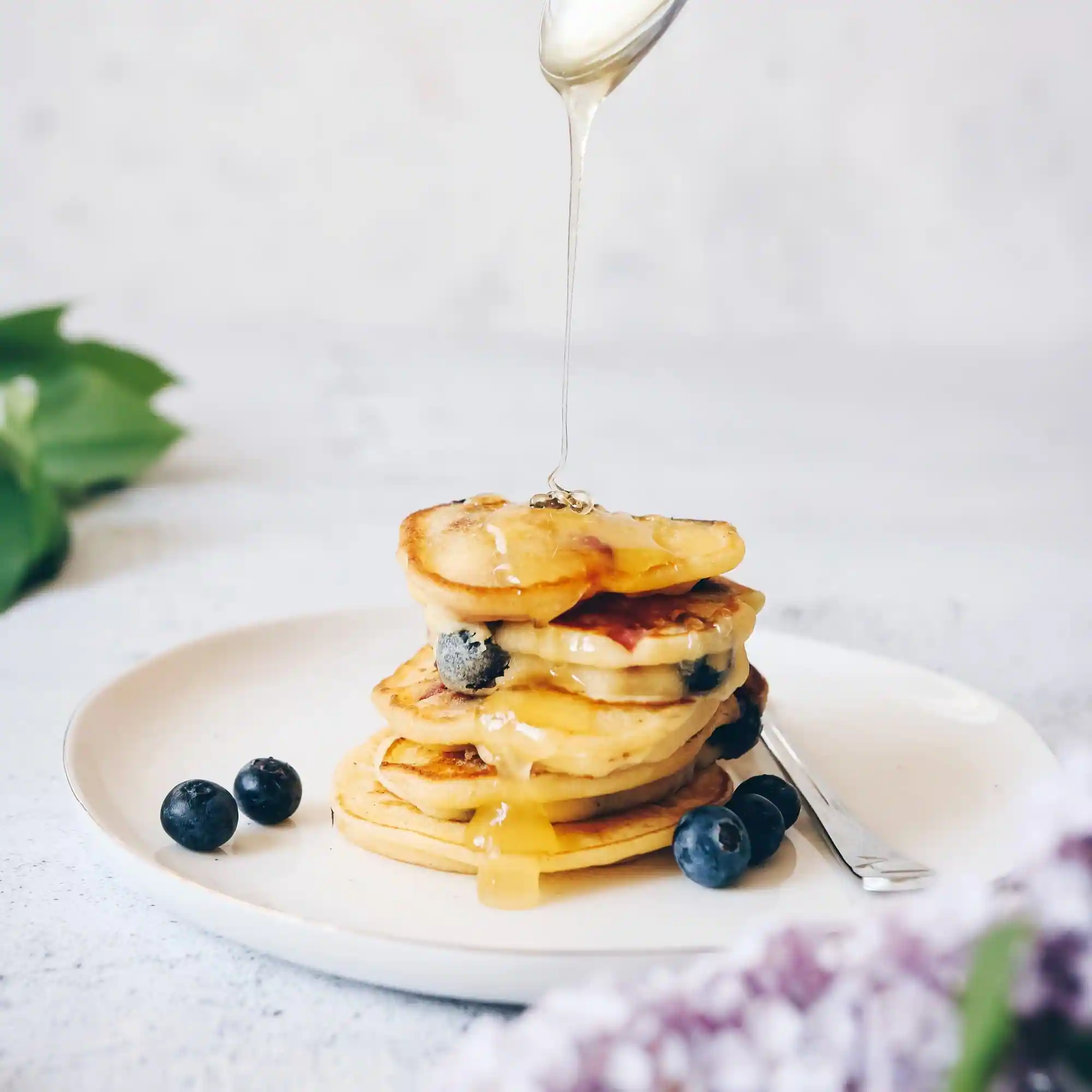 Fluffy Blueberry Pancakes