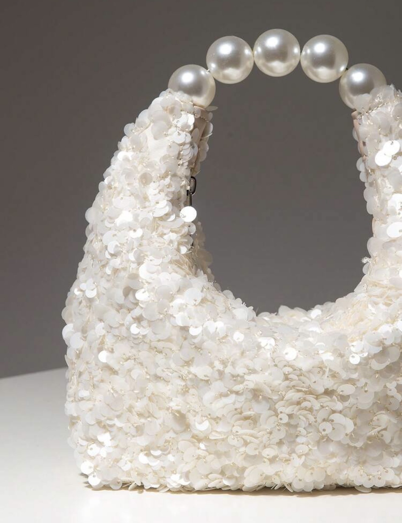 Cristal cartera dorada