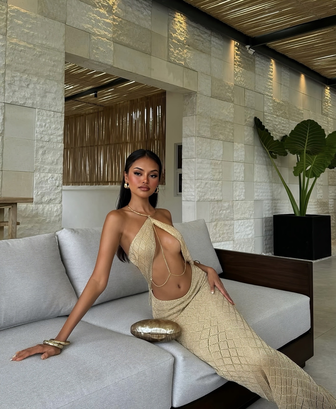 Golden Marè Vestido Halter Crochet Dorado