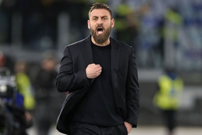 info main bola AS Roma Hanya Petik Satu Poin Lawan Napoli, Daniele De Rossi Frustrasi Berat