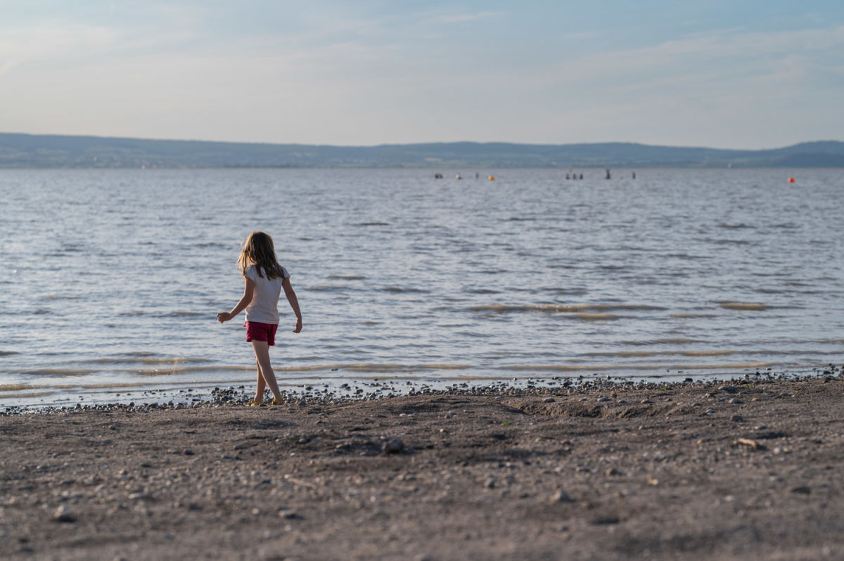 Kind am Neusiedlersee