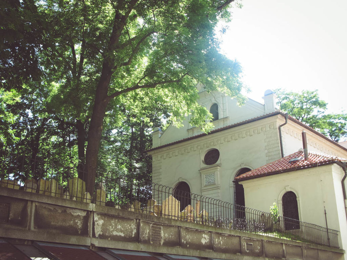 Friedhof und Synagoge im jüdischen Viertel Prags