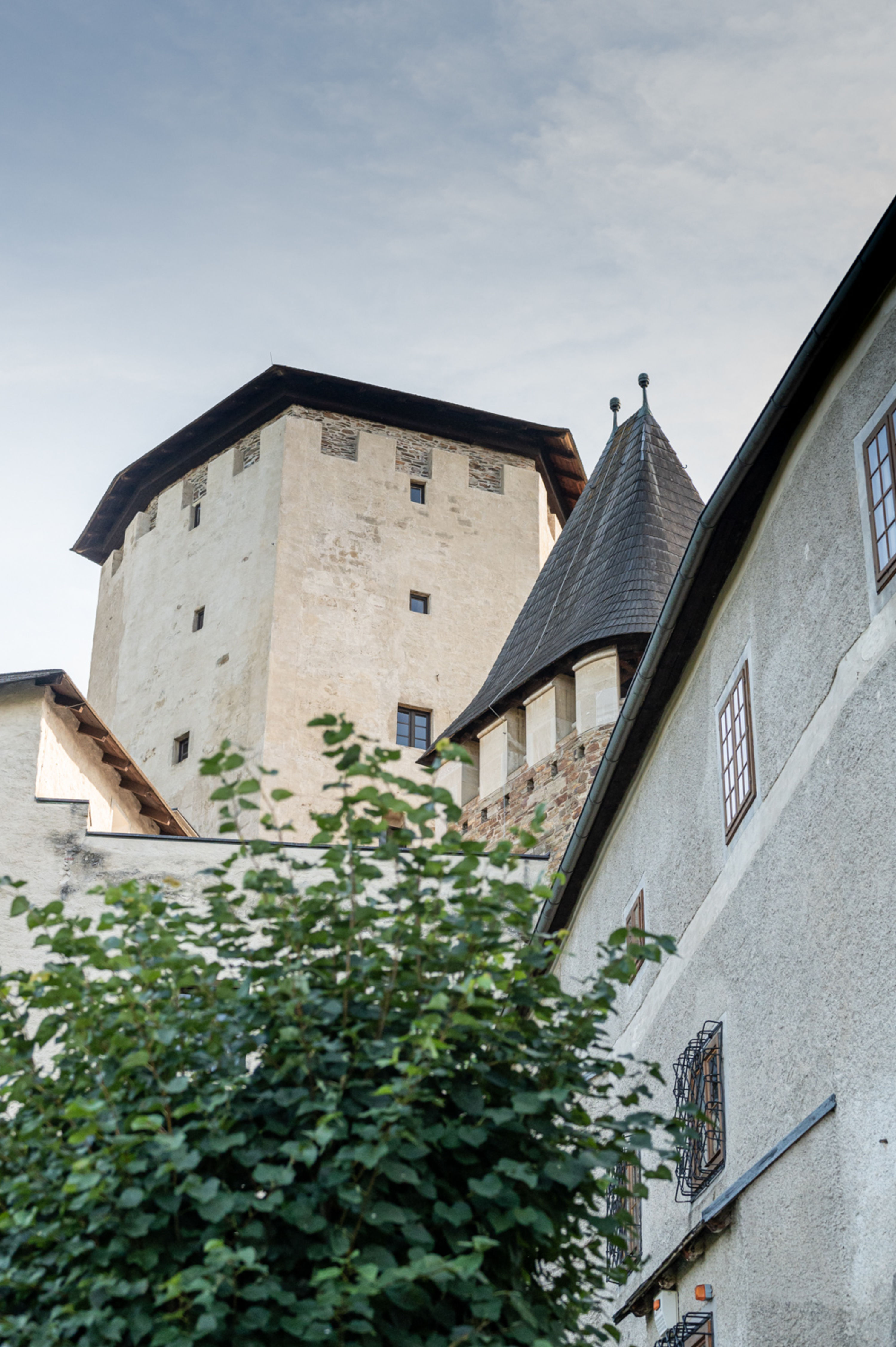 Burg Lockenhaus, Blick auf den Turm