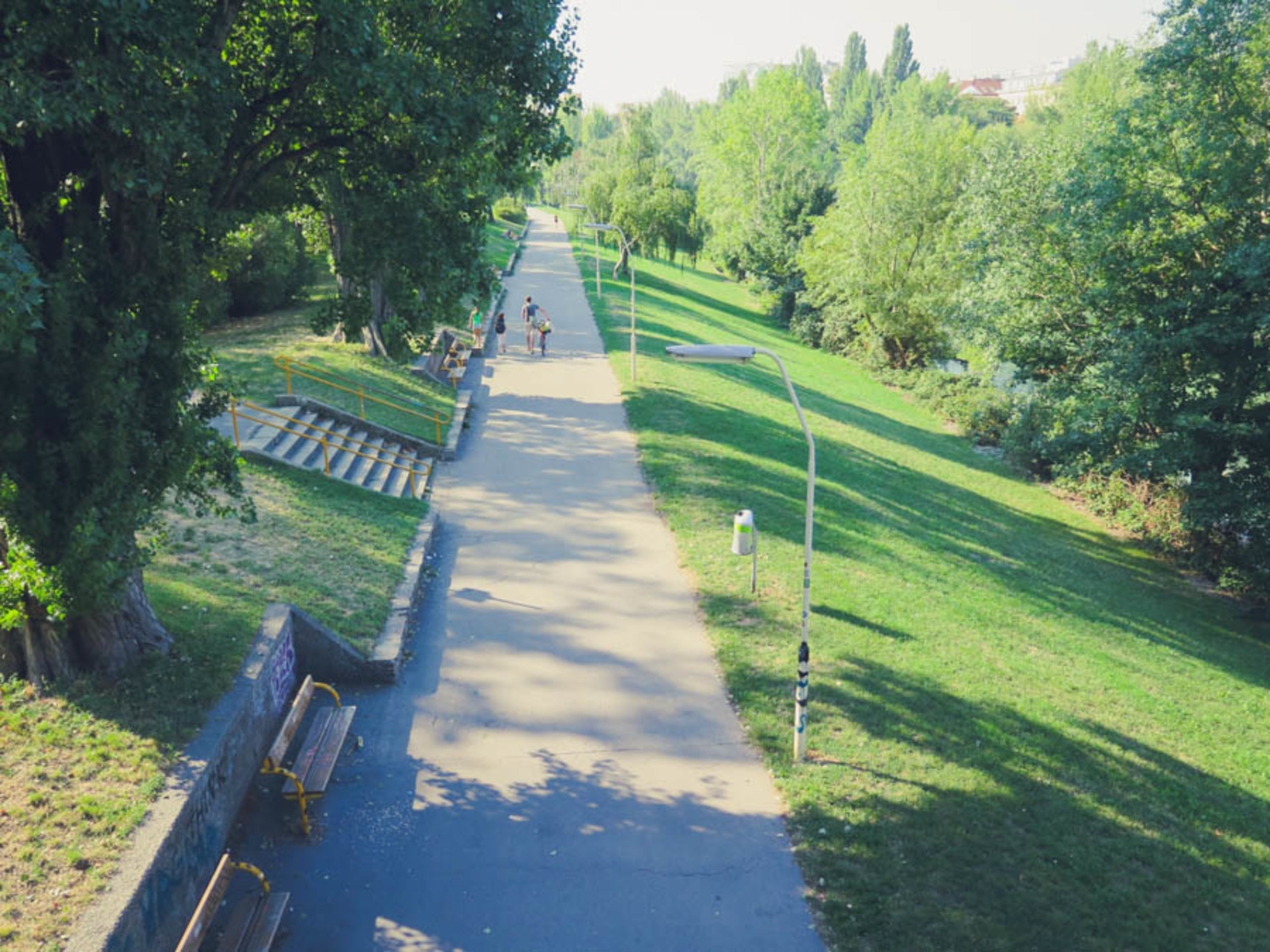 Blick auf den Donaukanal von oben