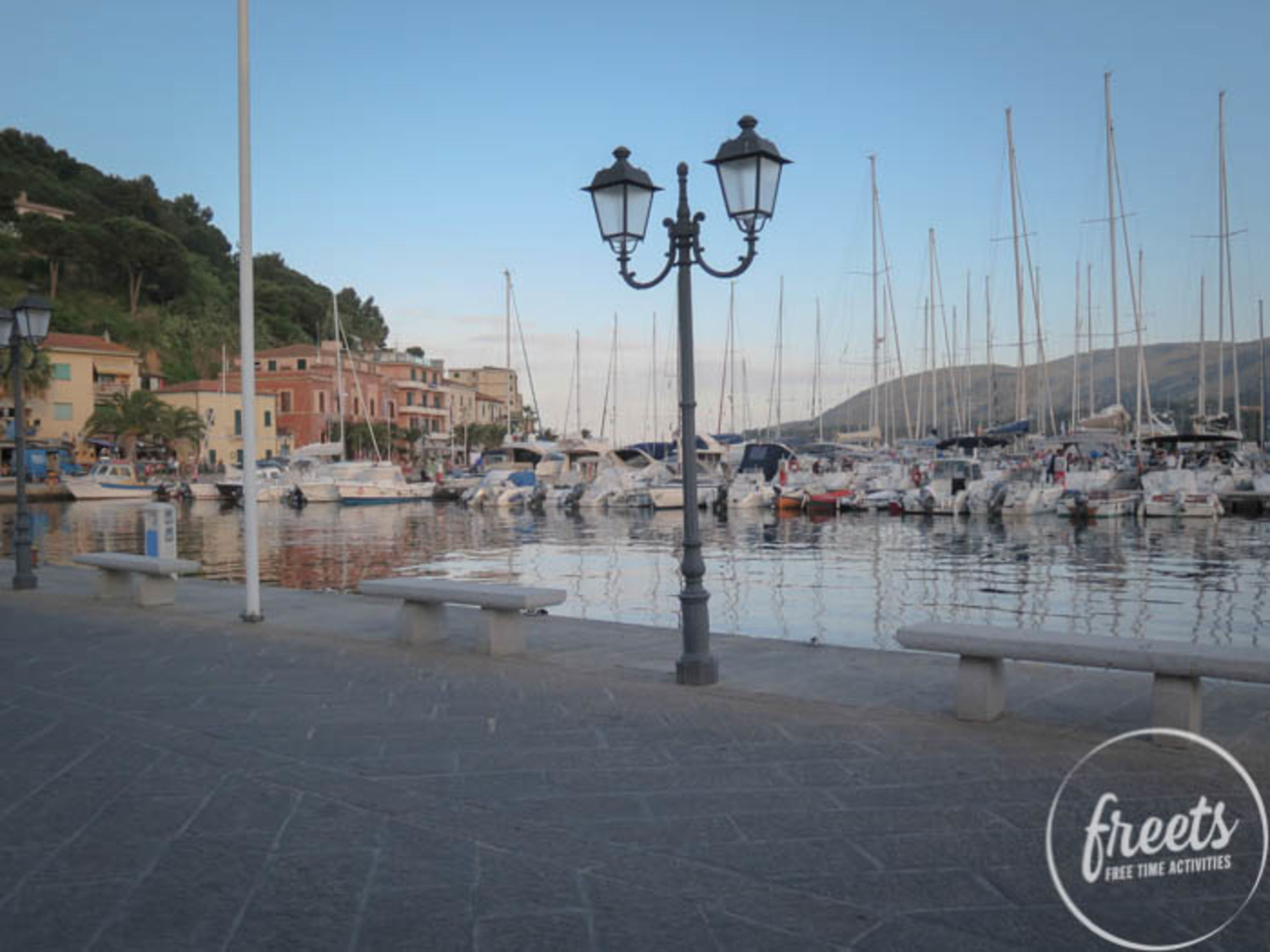 Hafen in Elba, Porot Azzuro