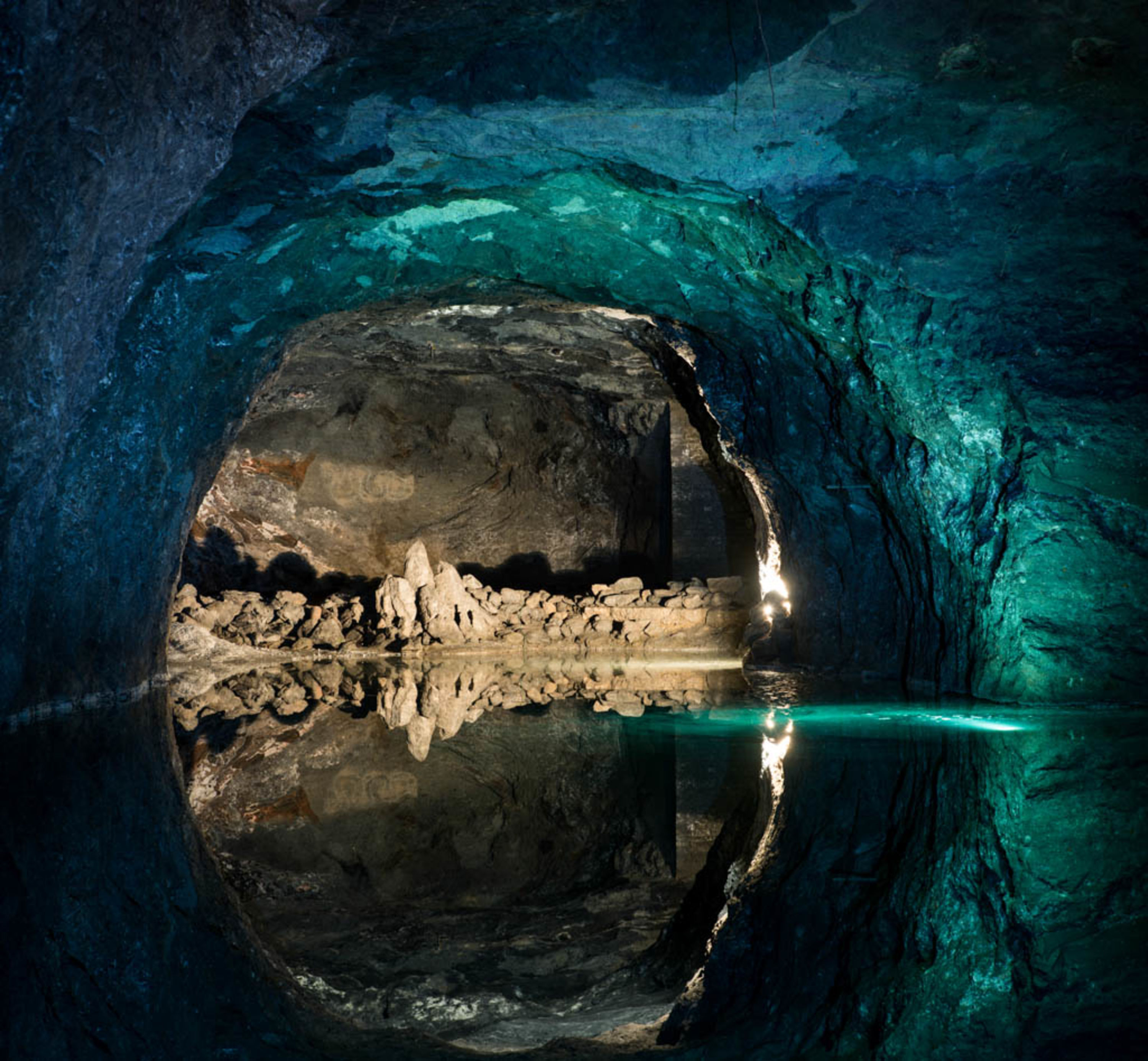 Unterirdischer See in der Seegrotte Hinterbrühl