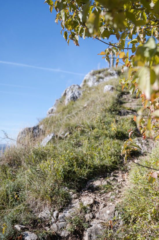 Eselsteig am Gelände, Wanderung zur Geländehütte