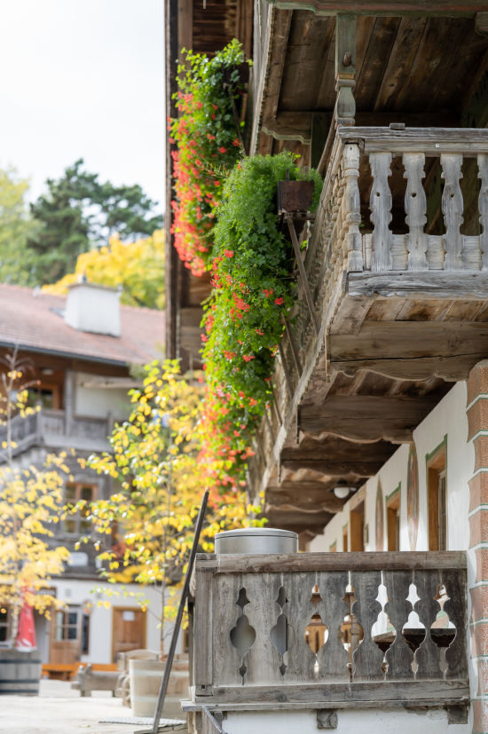 Tirolerhof im Tiergarten Schönbrunn