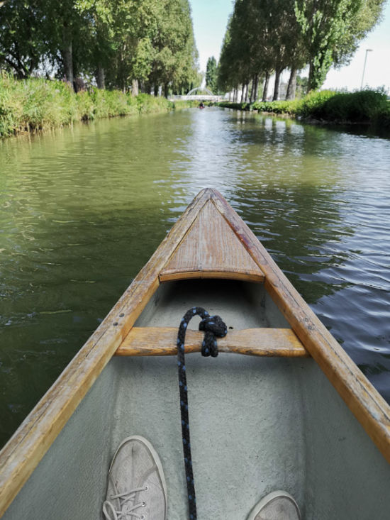Bootfahren am Wiener Neustädter Kanal