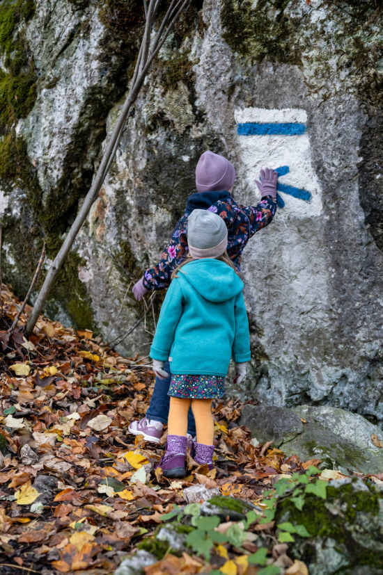 Kinder am Drobilsteig auf der Hohen Wand