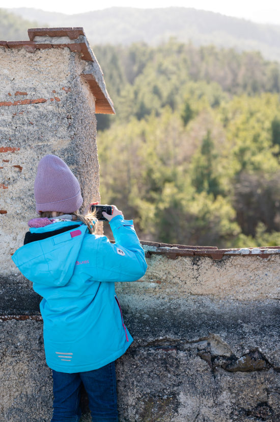 am Feuerturm der Ruine Kirchschlag in der Buckligen Welt