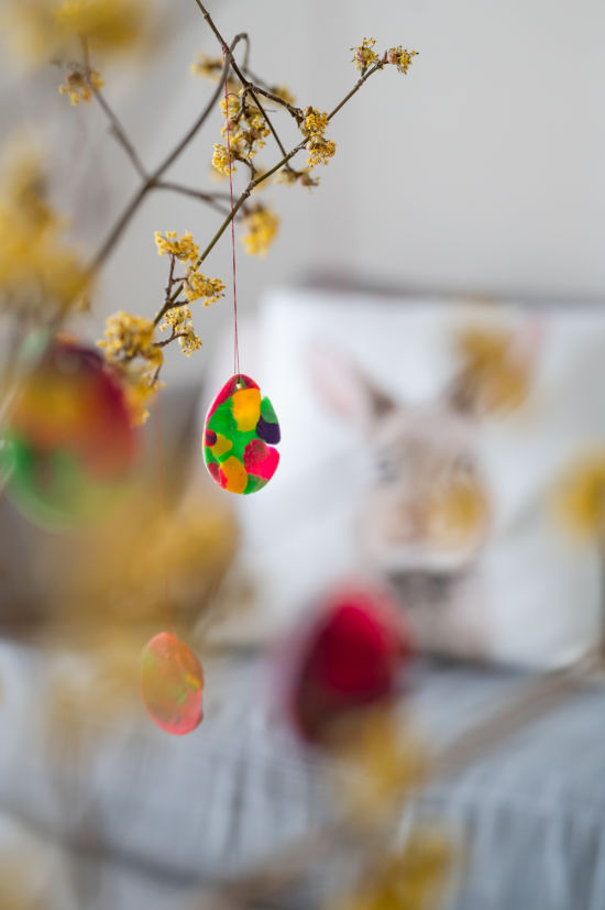 Osterei aus Plastilin, Basteln mit Kindern