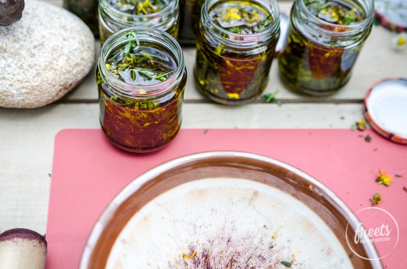 Johanniskraut selber machen, Kräuterworkshop bei den gartenFESTwochen Tulln 2017