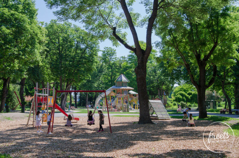 Spielplatz Stadtpark Wiener Neustadt