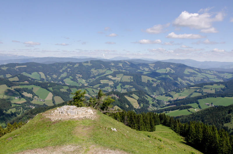 Aussicht vom Gipfel am Plankogel, Wanderung auf der Sommeralm