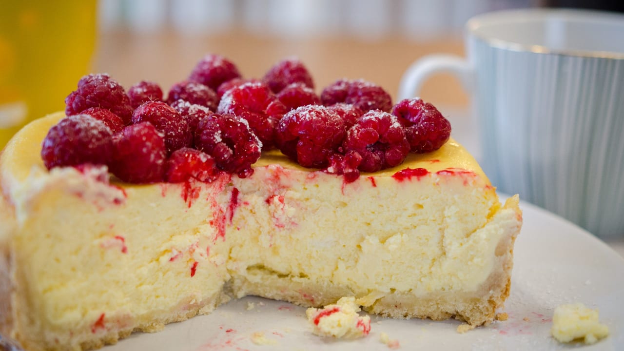 Cheesecake mit Himbeeren
