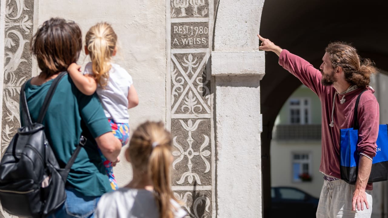 Citytour bzw. Generationenspaziergang durch Wiener Neustadt