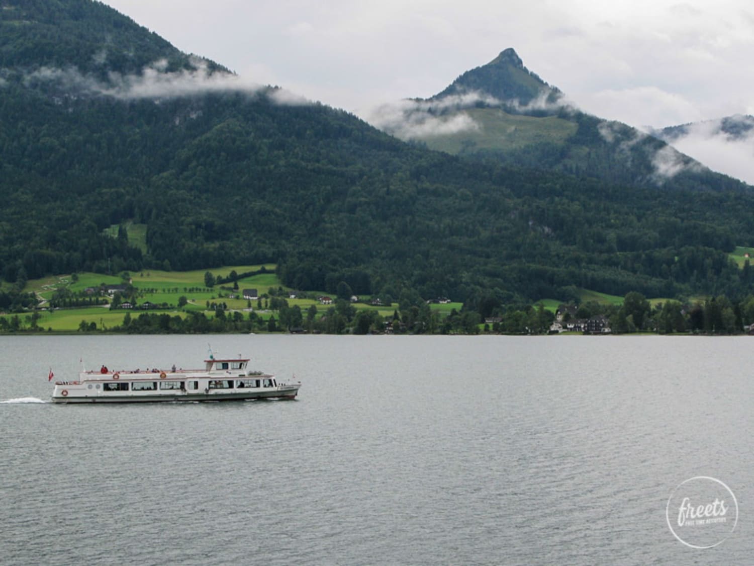 Mit dem Schiff über den Wolfgangsee