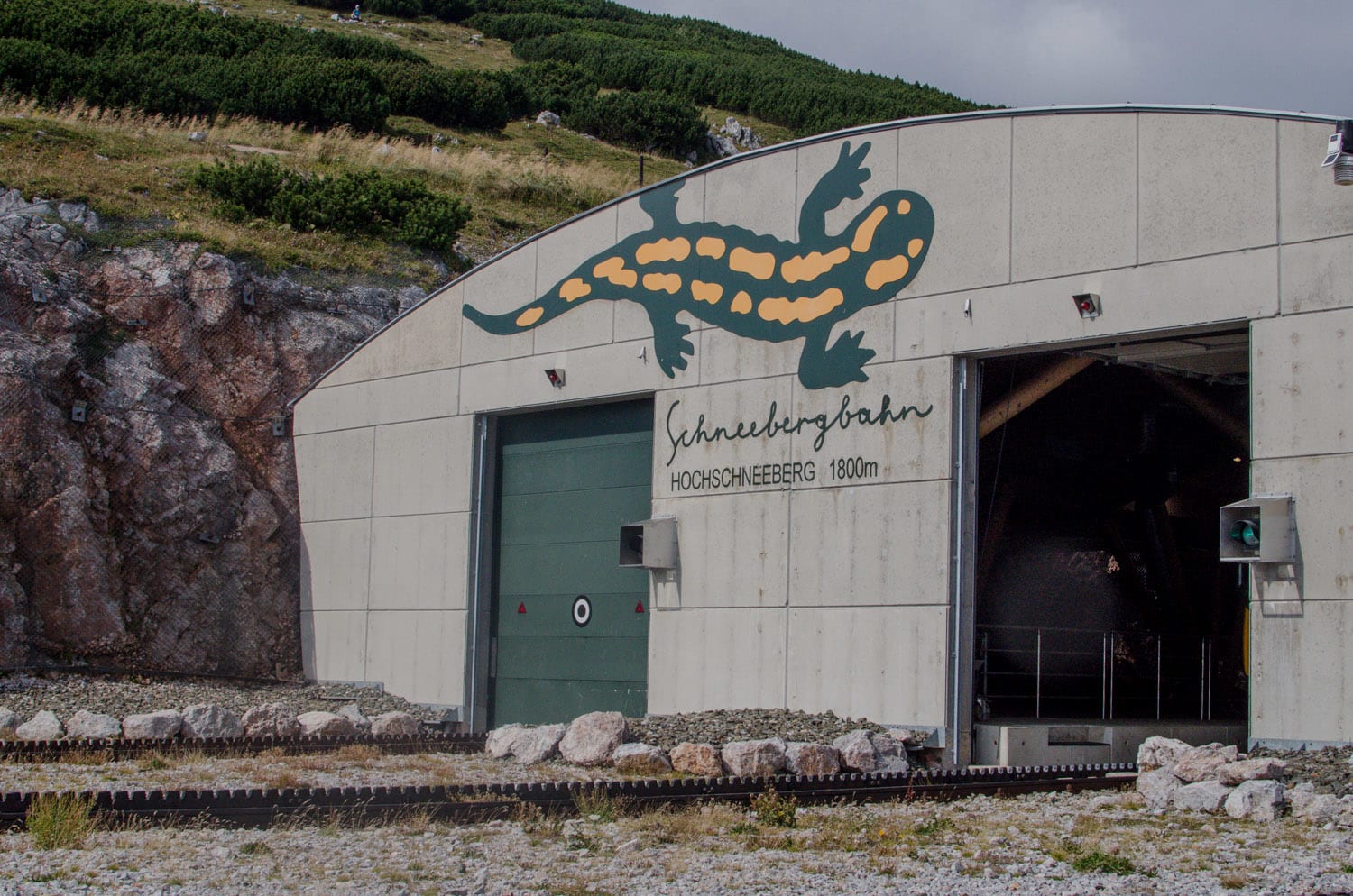 Bahnhof Hochschneeberg, Schneebergbahn