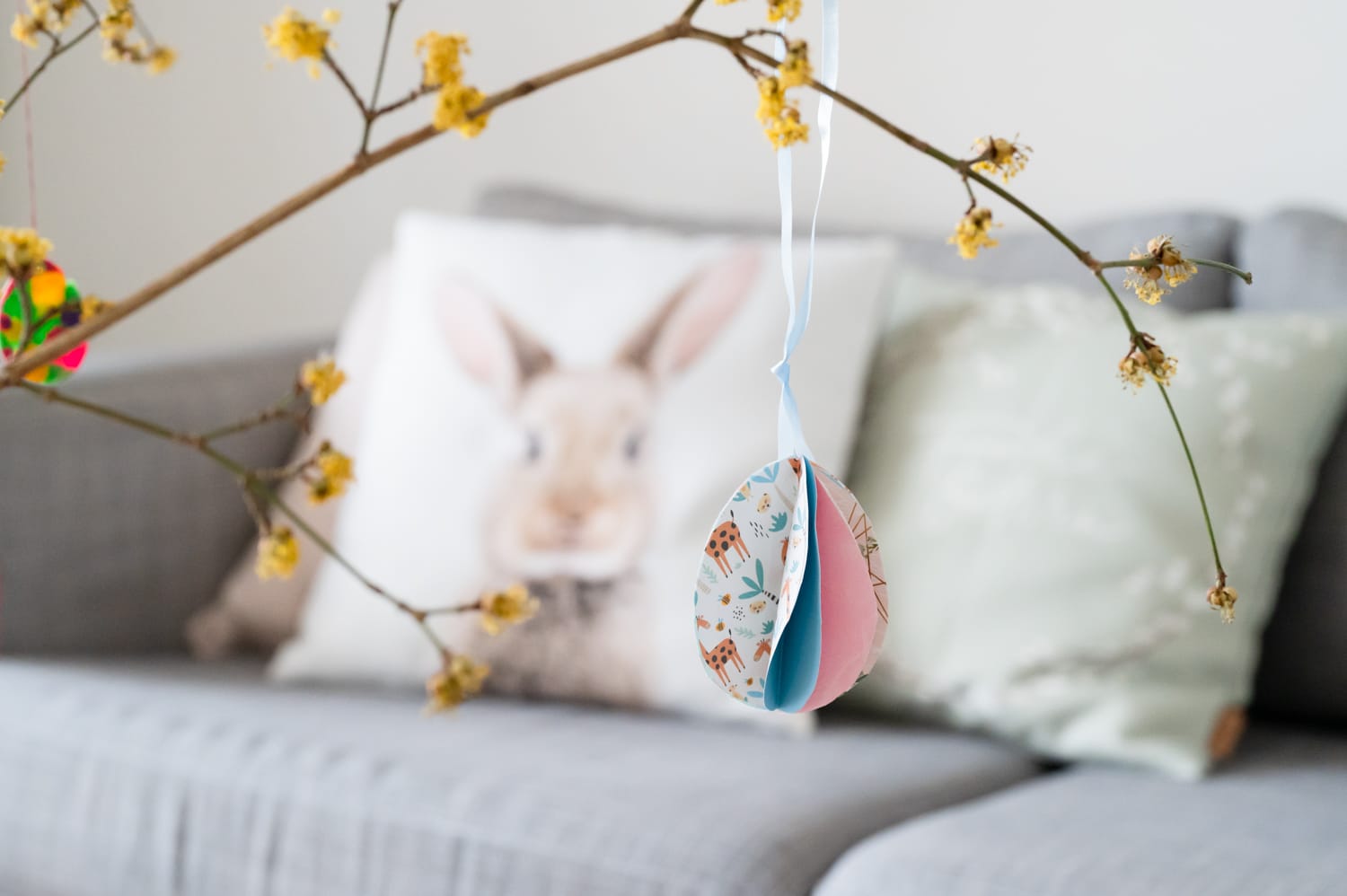 Faltostereier, Basteln mit Kindern zur Osterzeit