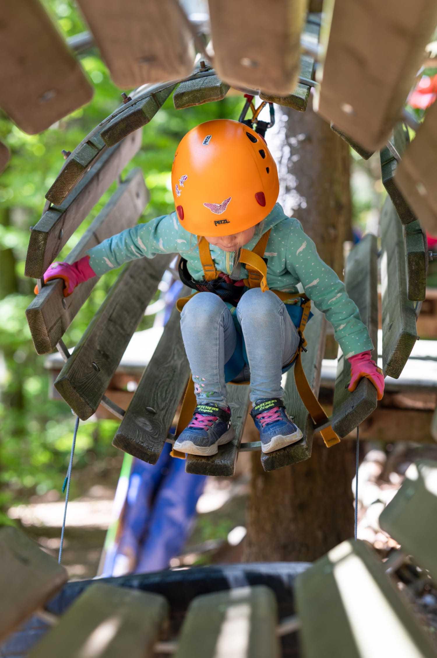 Kind im Hamari Kletterpark in Mönichkirchen