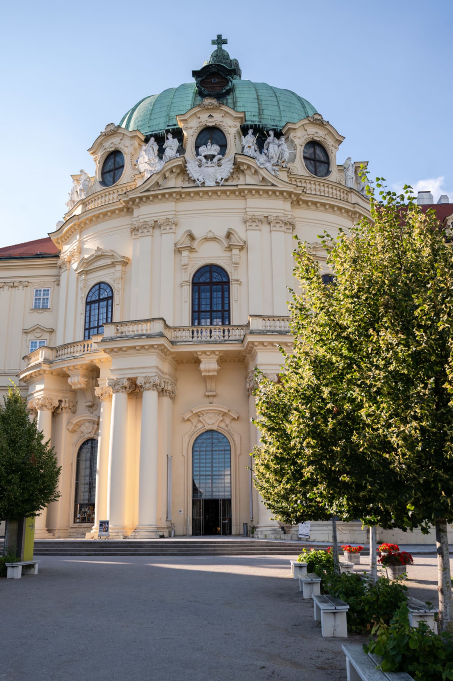 Stift Klosterneuburg, Sala terrana