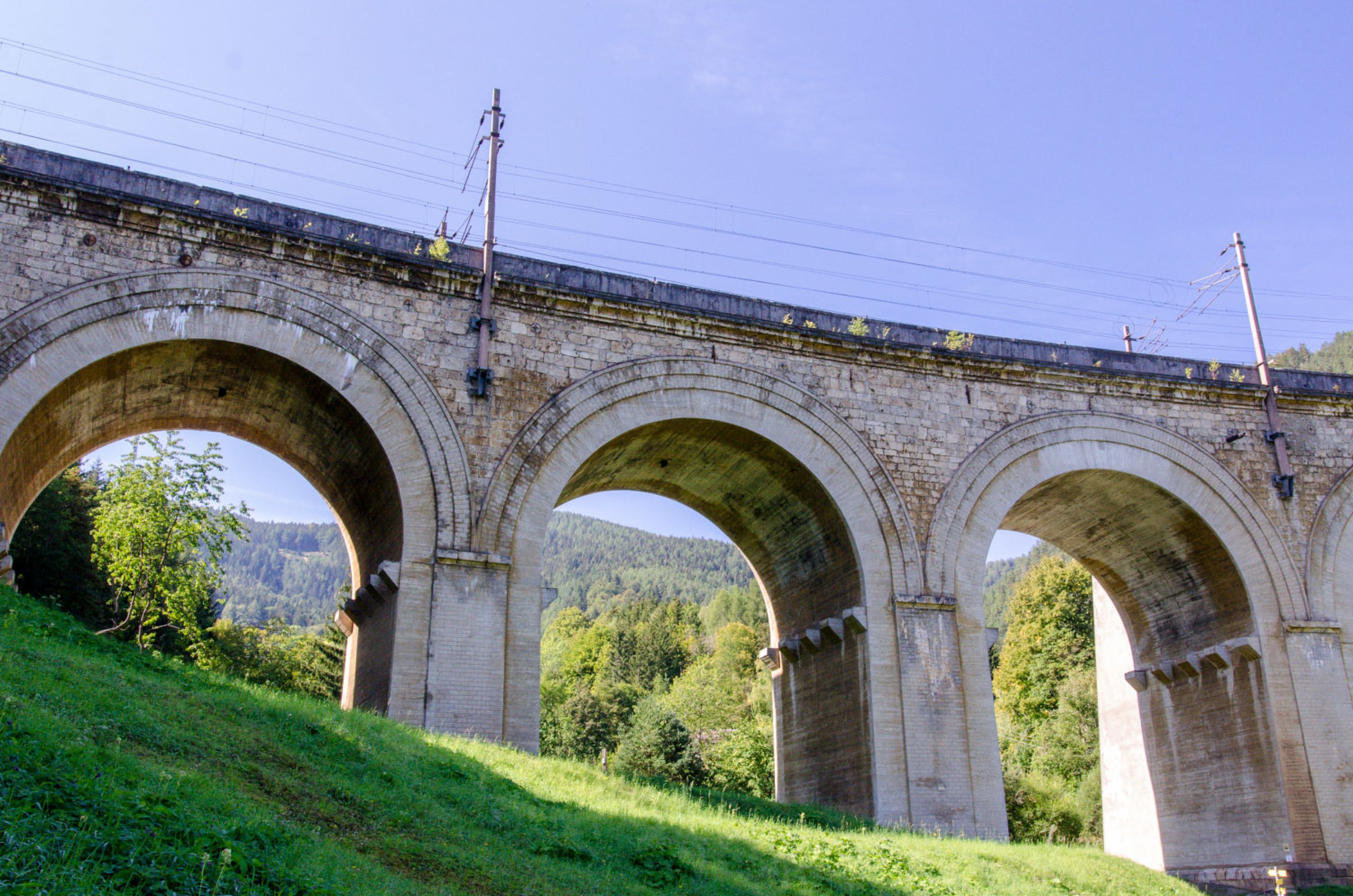 Viadukt am Bahnwanderweg Semmering