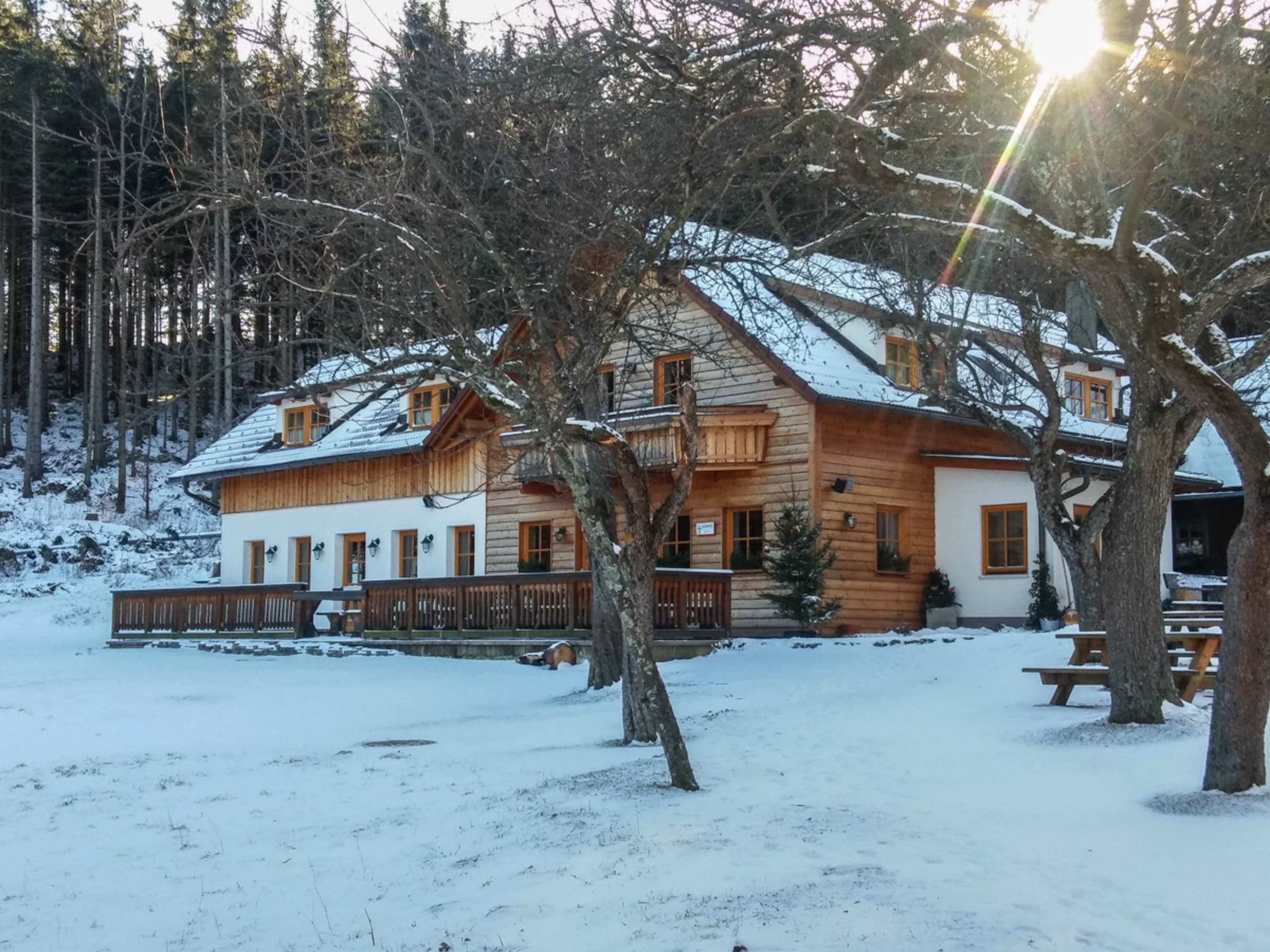 Hengsthütte im Schnee