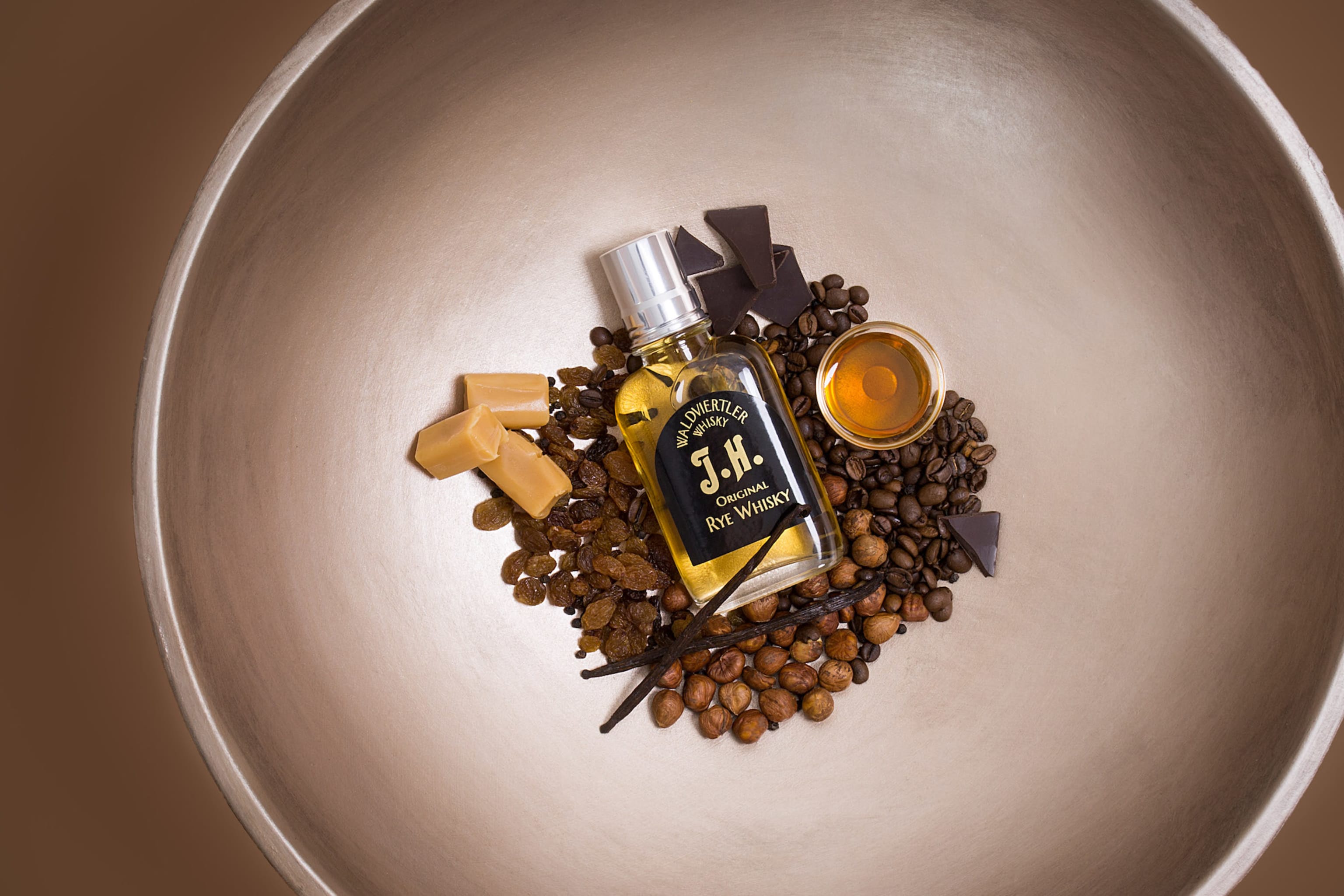 Waldviertler Whisky | Foto: Karoline Grill Whisky aus der Whisky Destillerie in Roggenreith, Waldviertel