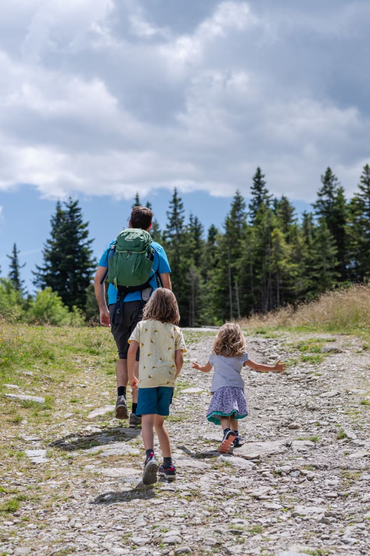 Wandern mit Kindern am Schaukelweg Mönichkirchen