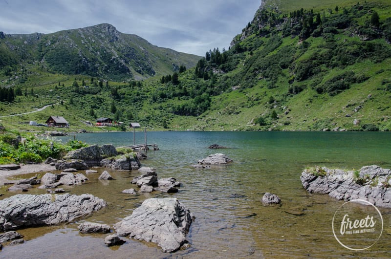 See, Almhütte, Kühe und Berge gibt's hier am Falkert