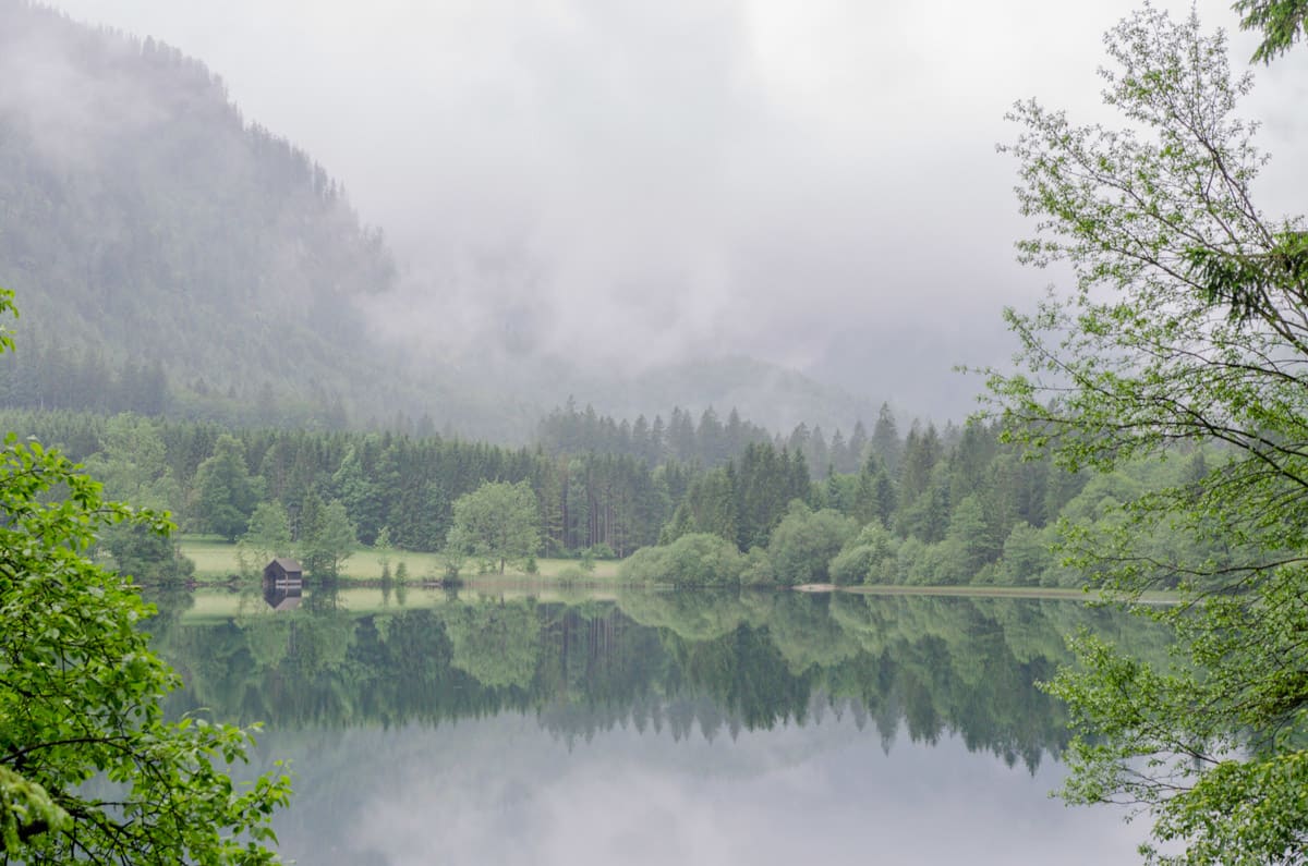 Regenstimmung am Vorderen Langbathsee