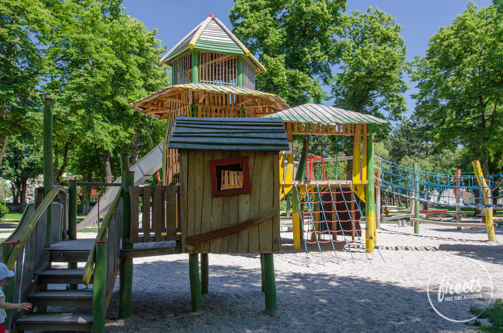 Spielplatz Stadtpark Wiener Neustadt