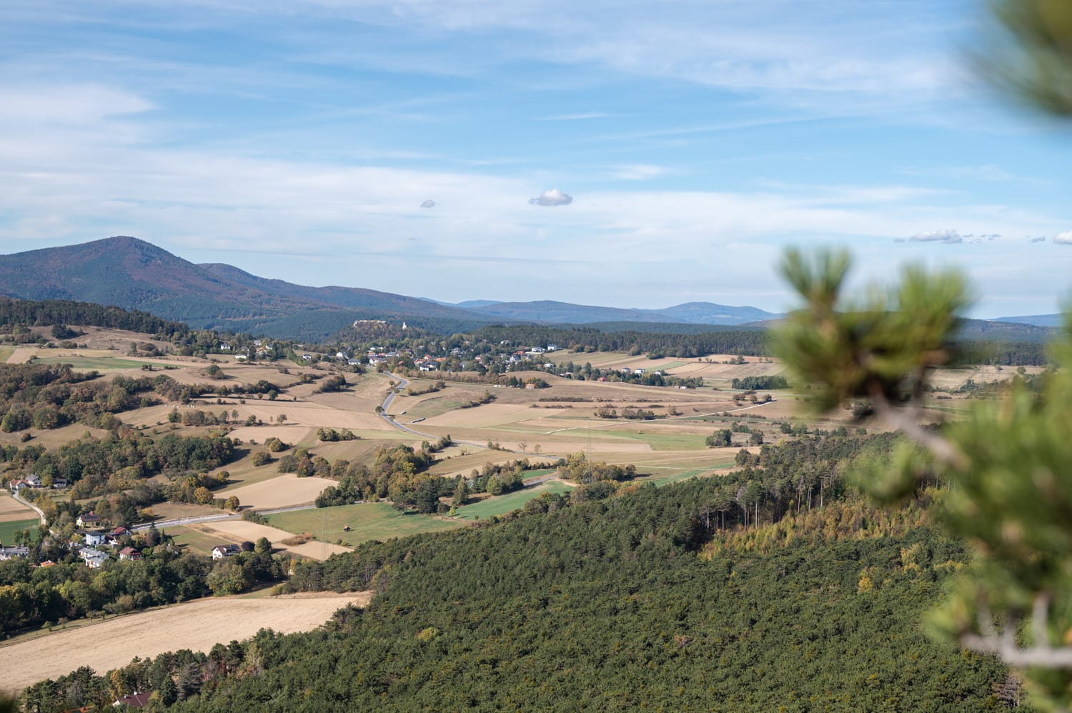 Aussicht vom Gipfelkreuz am Größenberg