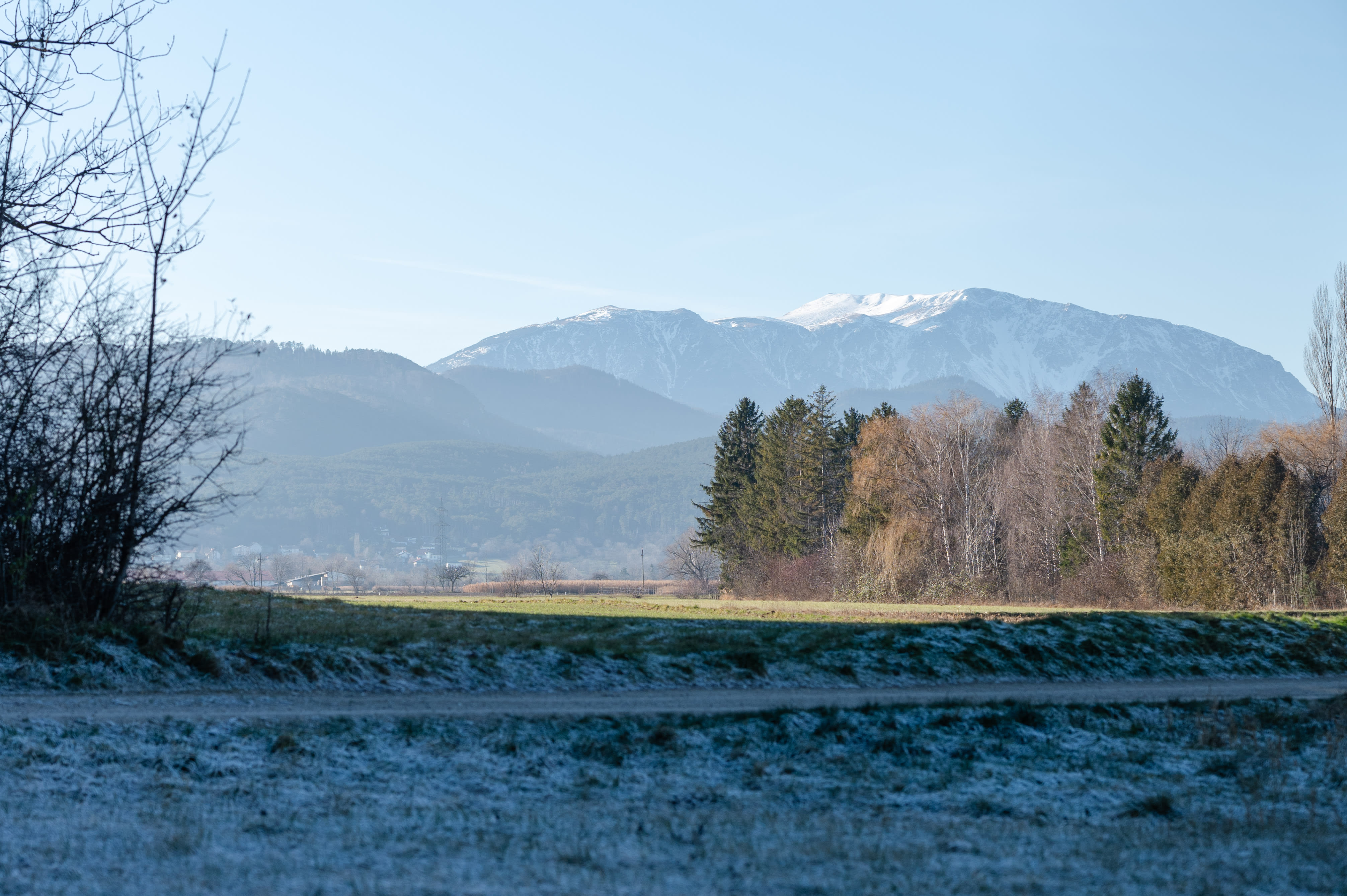 Blick auf den Schneeberg von Urschendorf aus