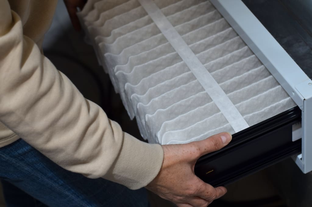 Replacing furnace filter at home