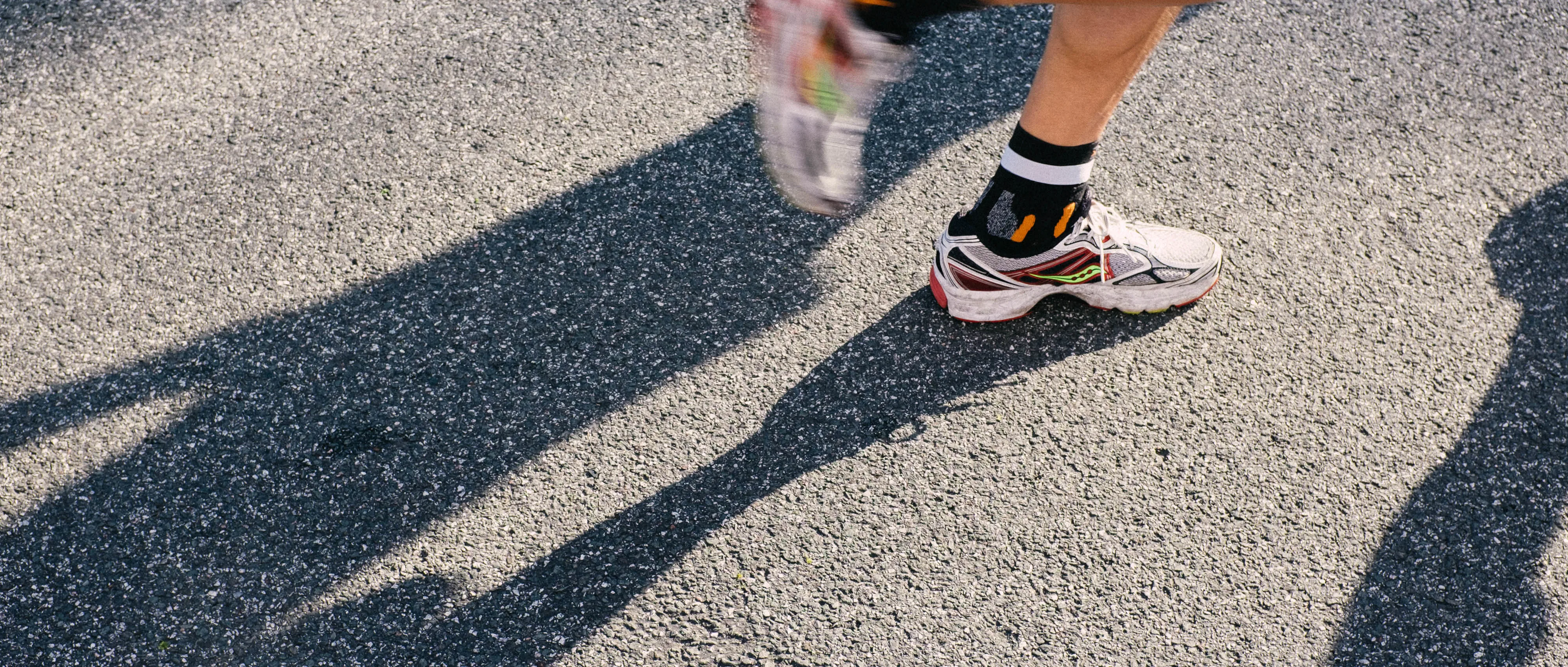 Kaip pasiruošti 10 km bėgimui: Patarimai pradedantiesiems bėgikams