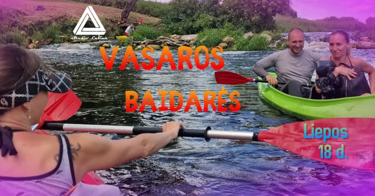 🌊 Studio Latina vasaros nuotykis – plaukimas baidarėmis! 🚣‍♀️☀️
