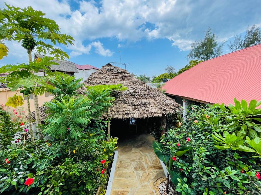 Max Hotel Nungwi gallery 3