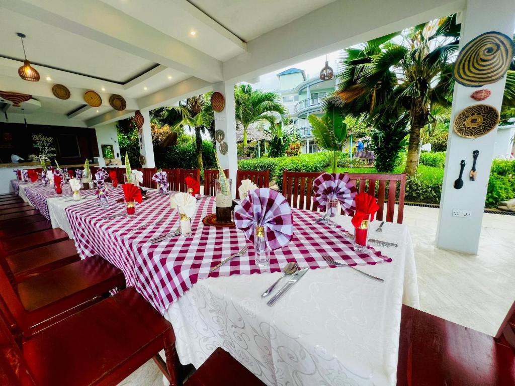 Sea Crest Hotel gallery 4