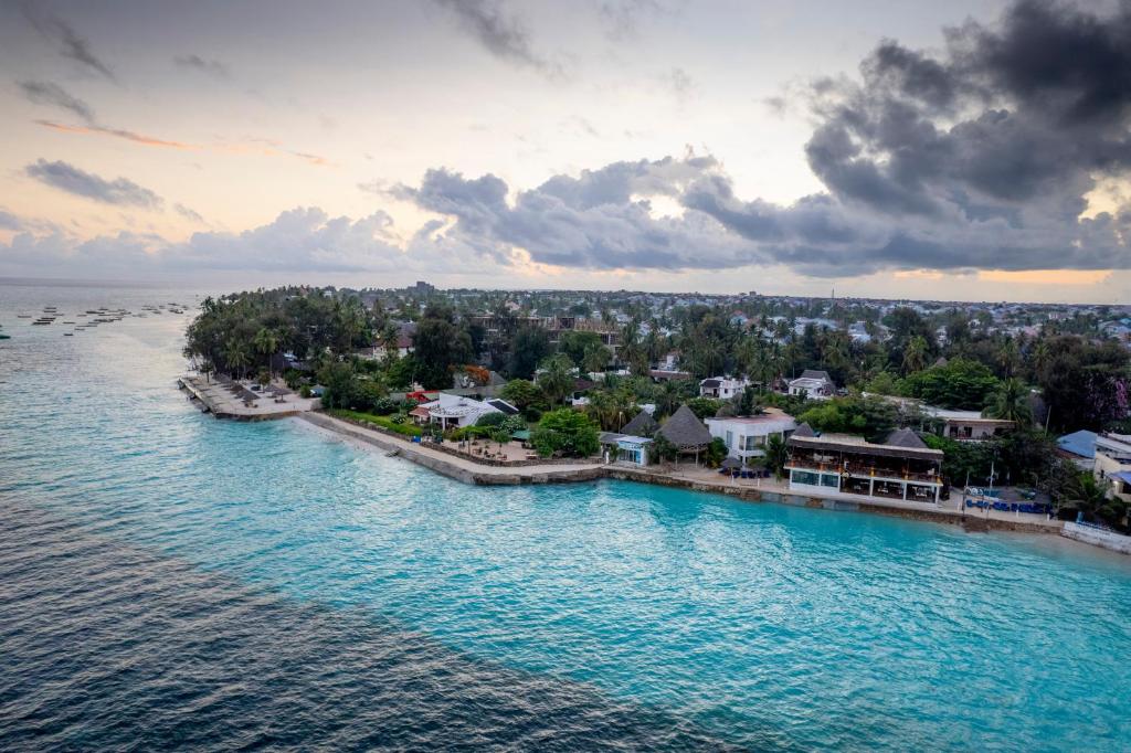Double A Nungwi Beach Hotel