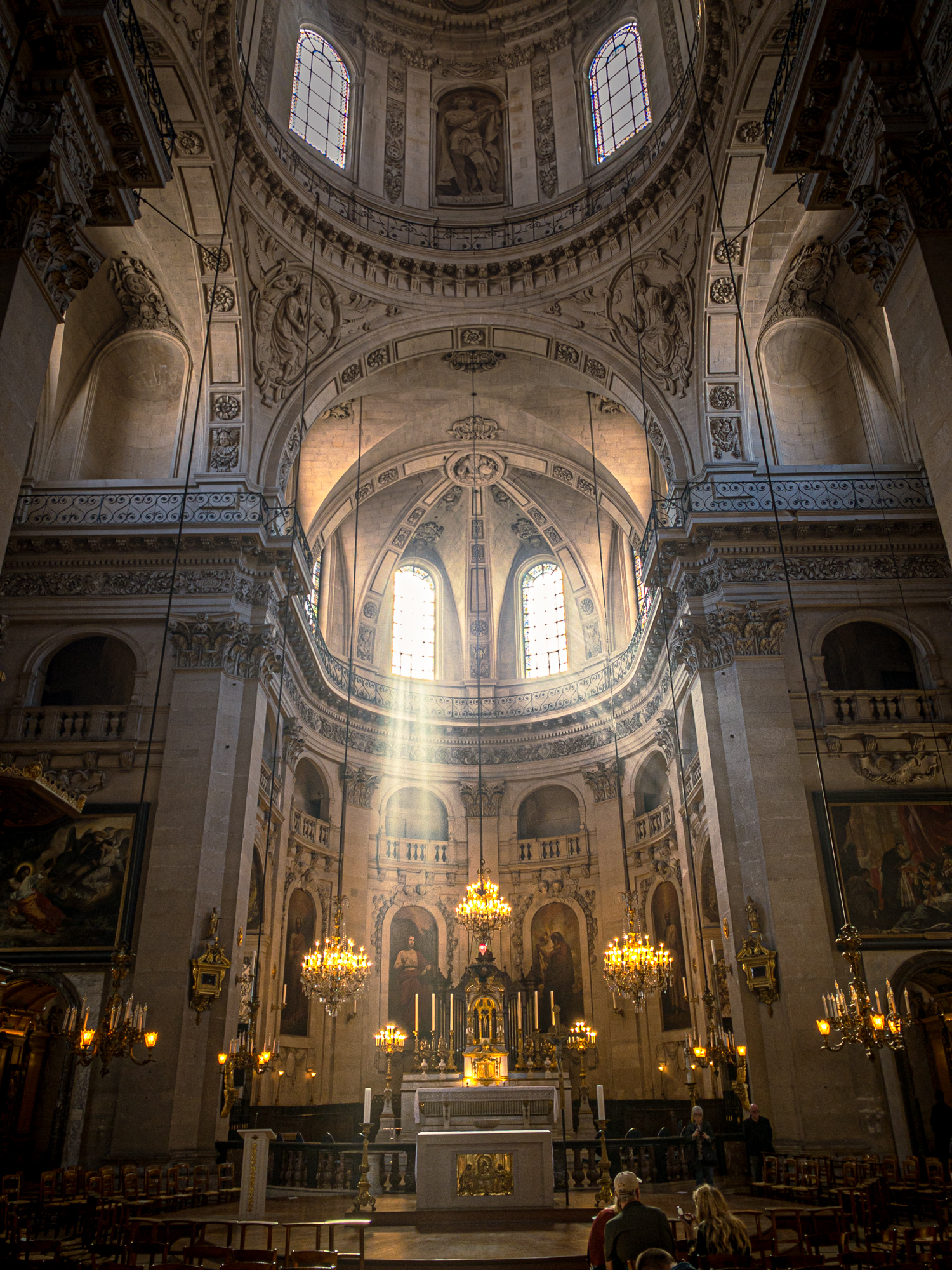 Divine Light Paris