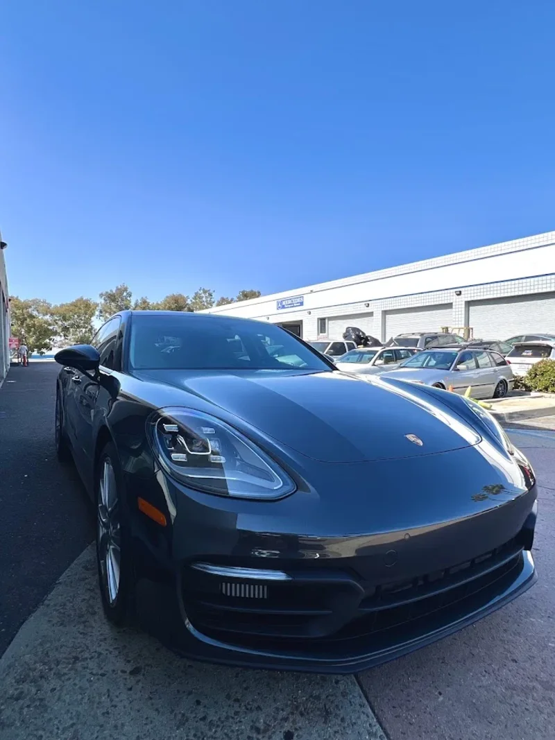 California Auto Salon - Window tinting business