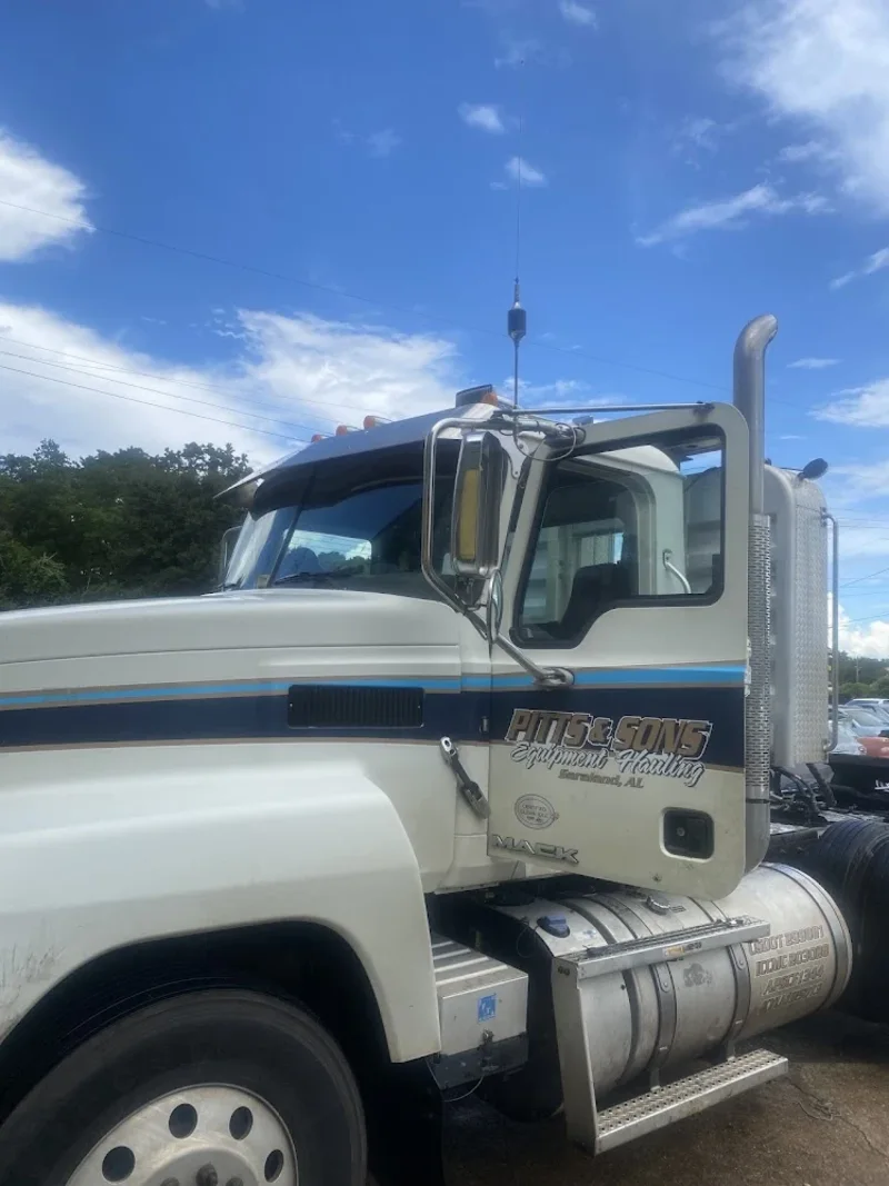 Tray's tinting and detailing - Window tinting business