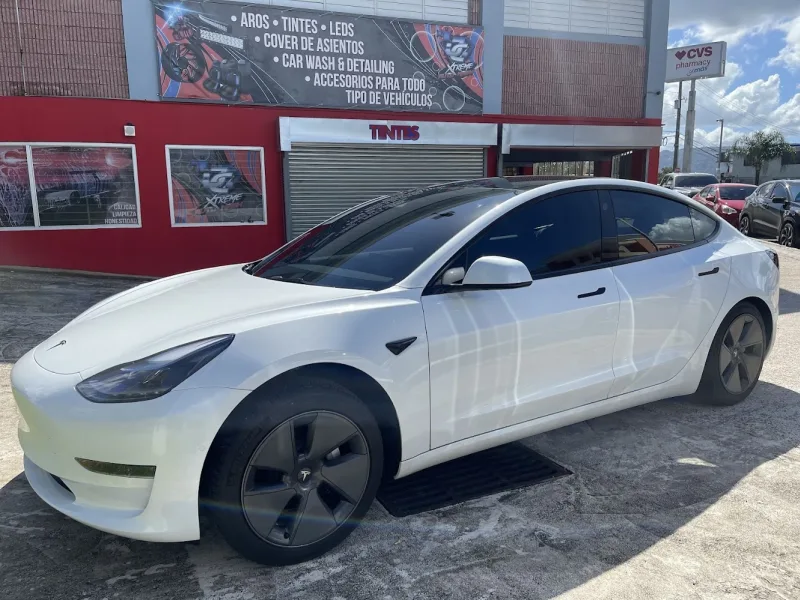 AJ Auto Tints - Window tinting business