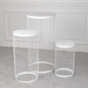 White Round Mesh Stands – set of 3