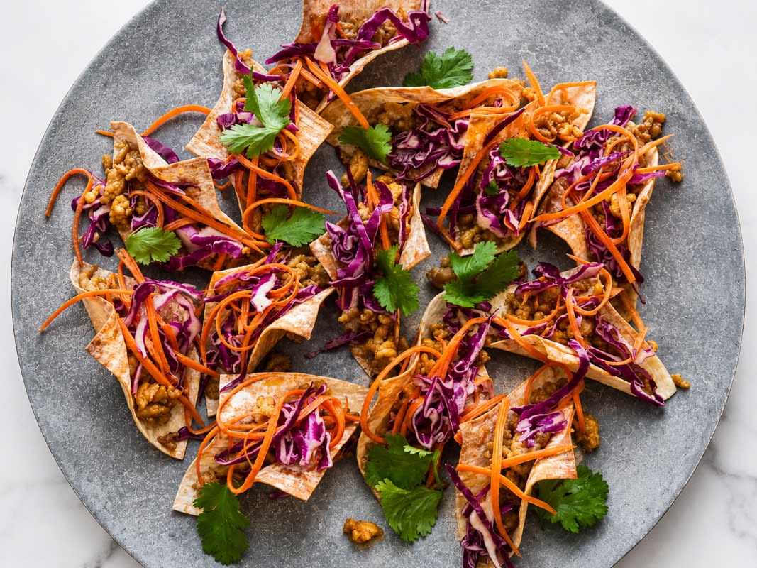 Chicken Wonton Mini Tacos