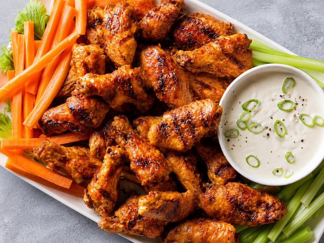 Chicken Wings with your choice of Sauce