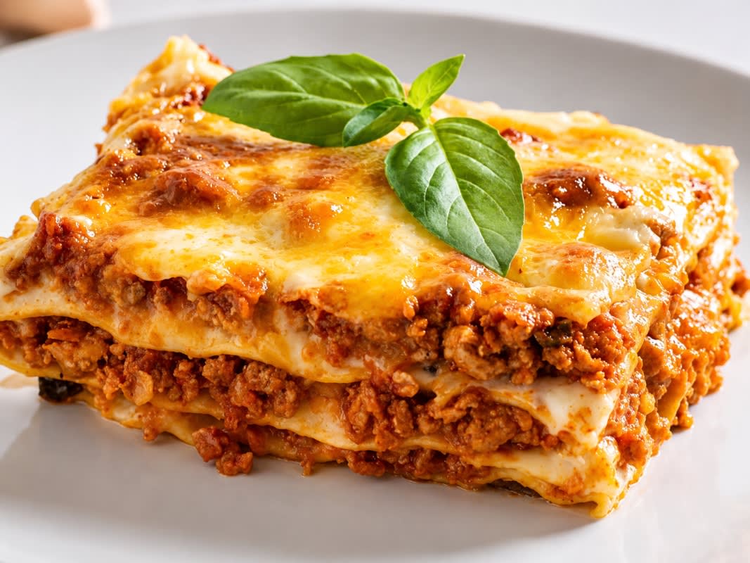 Vegan Cheese & Meat Lasagna